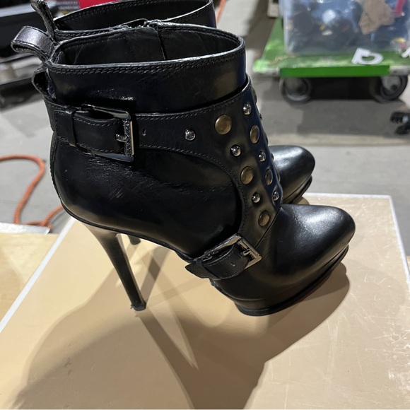 Michael Kors heels - Picture 5 of 6